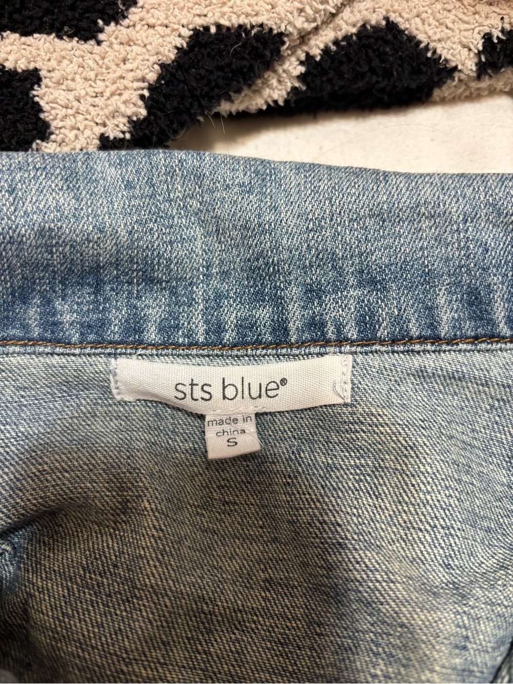denim jacket - Picture 2 of 4